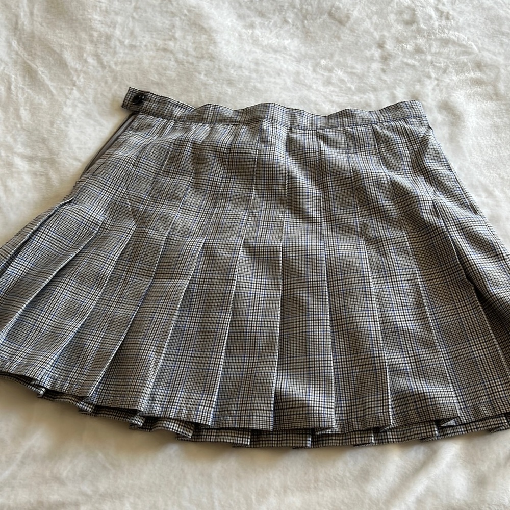 Pleated skirt